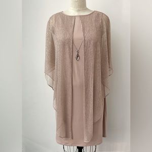 NWT Glamour Metallic Plisse Overlay Dress size 8